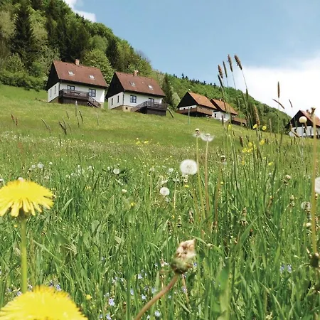 Three-bedroom Holiday In Prázdninový dům
